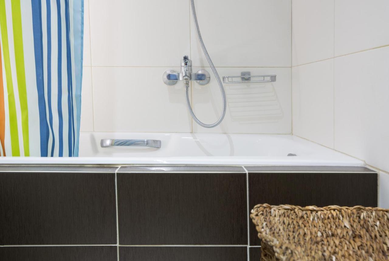 Lovely New Βuild Flat Near Metro - Free Parking Athen Eksteriør bilde